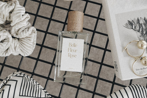 Meaglone Typeface Font Storytype Studio 