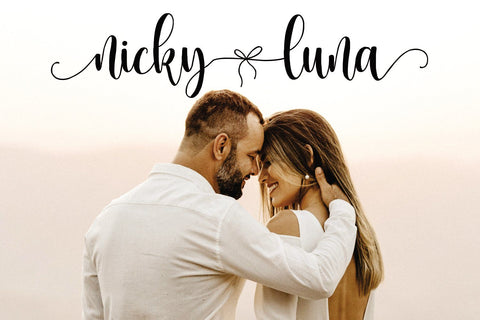 meghan holland Font Mozarella 