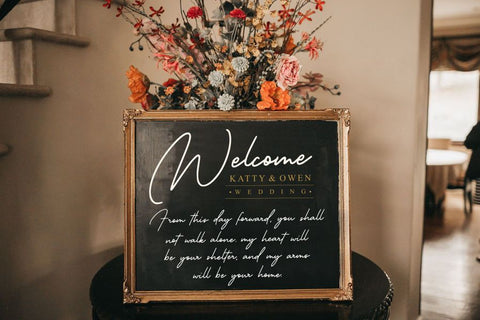 Melbourne Lighthouse Font Allouse.Studio 