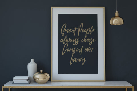 Melvina Wayne - Luxury Script Font Font StringLabs 