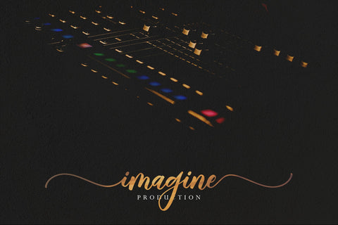 Milenium Script Font Fadeline Std. 