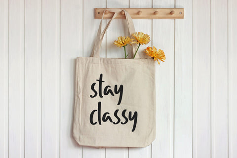 Milenova Font Abo Daniel Studio 