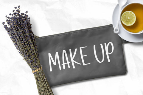 Mint & Berry Font Sunday Nomad 