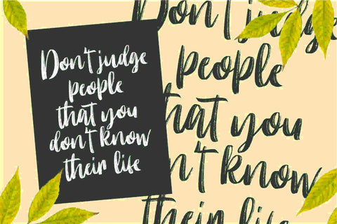 Molliquam Font Garisman Studio 