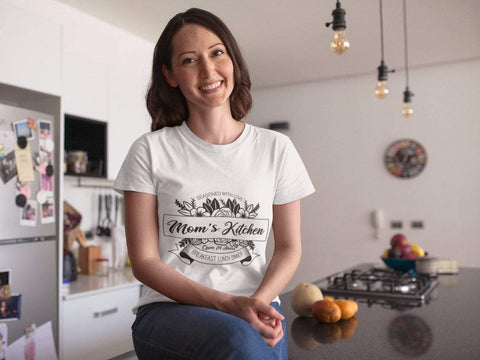 Moms Kitchen Svg,Queen of the Kitchen,Cooking Mom,Kitchen quote,kitchen sayings,Mom's Kitchen Sign,cricut cut file,chef svg,Mama's Kitchen SVG NextArtWorks 