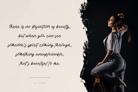 Monday Vibes - Modern Script Font Font Alpaprana Studio 