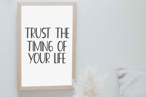 Monoline neon Font LetterdayStudio 