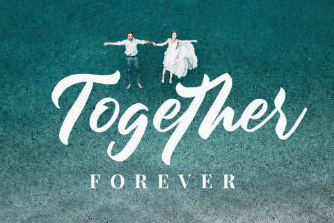 Monterey - Modern Script Font Font Alpaprana Studio 