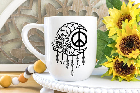 Moon SVG Dream catcher with Peace Sign, Boho Dreamer SVG. SVG Elinorka 