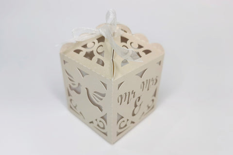 Mr and Mrs lantern svg | Wedding favor box SVG CuttingLineStore 