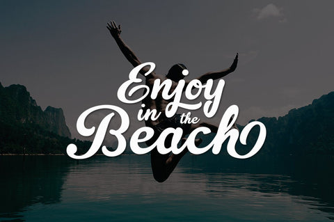 Oraghon Font Attract Studio 