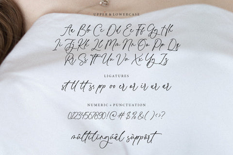 Palmeras Beautiful Handwritten font Font Letterative 