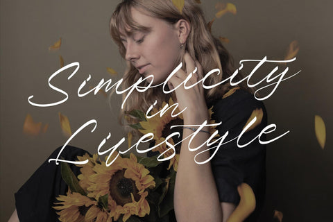 Pharellia Redusha - Modern Script Font Font Storytype Studio 