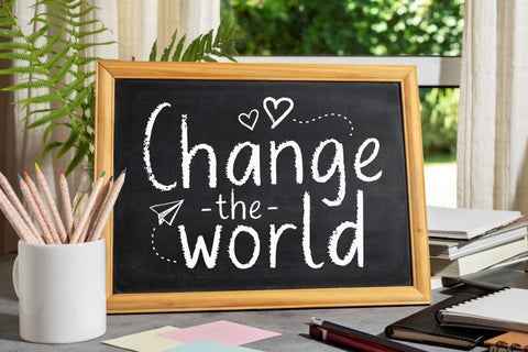 Planet Chalky Font Allouse.Studio 