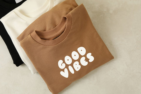 Plumpy Font Cotton White Studio 