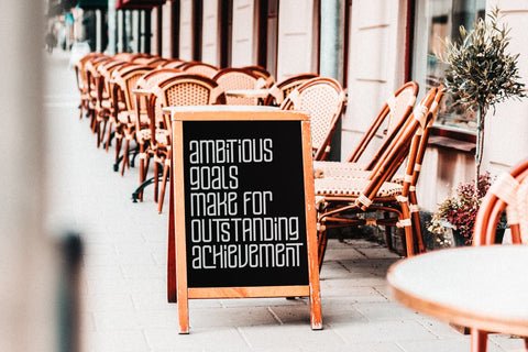 POLAROID Typeface Font Storytype Studio 