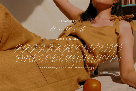 Qlouchester Westfild - Luxury Script Font Font Storytype Studio 