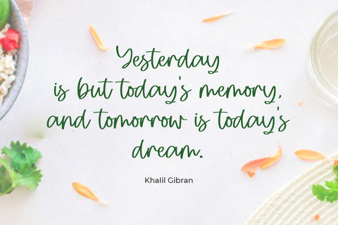 Queen Kyra Font yumnatype 