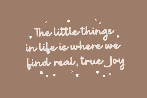 Quichflour Font Allouse.Studio 