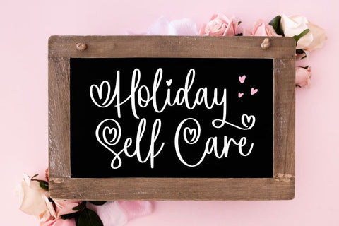 Quimil Font Allouse.Studio 