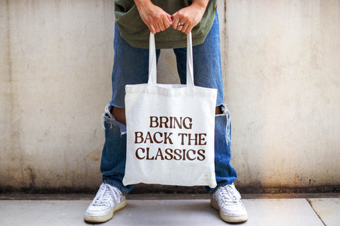 Ragenik Typeface Font Storytype Studio 