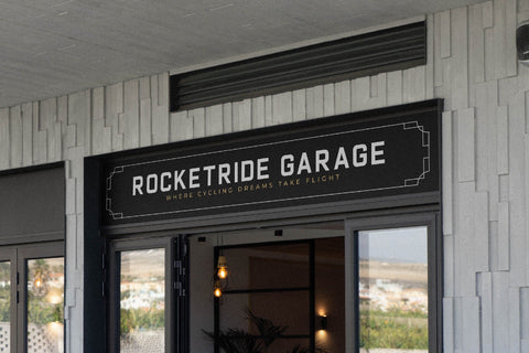 Randome Typeface Font Storytype Studio 