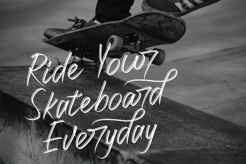 Rattnugidari - Brush Script Font Font StringLabs 