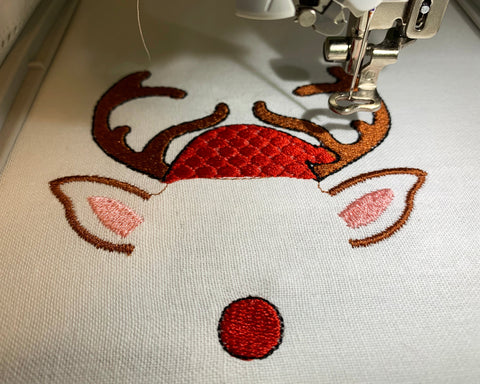 Reindeer Machine Embroidery Design Embroidery/Applique DESIGNS Canada Embroidery 