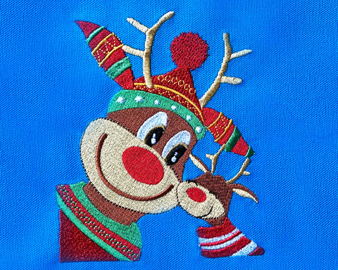 Reindeer with Baby Christmas Machine Embroidery Design Embroidery/Applique DESIGNS Canada Embroidery 