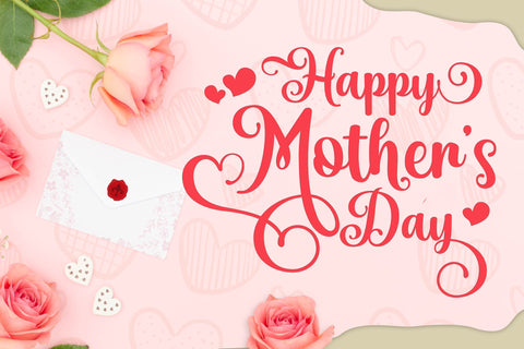 Renitha Font Holydie Studio 