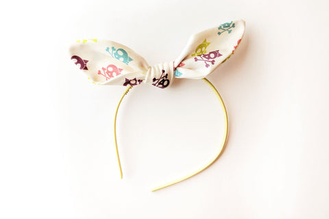 Retro Bunny Ear Bow ITH Applique Embroidery Embroidery/Applique DESIGNS Designed by Geeks 