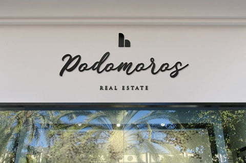 Rhapsody Script Font Anastasia 