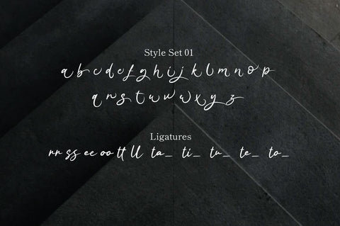 Rhileida - Script Font Font Attype studio 