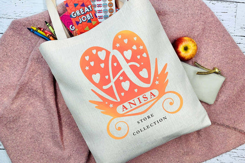 Rihana monogram Font Sulthan studio 