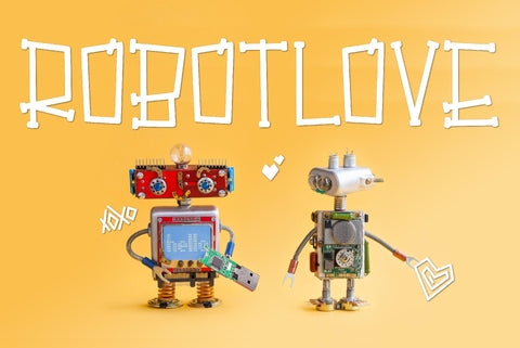 Robot Love Font Kitaleigh 