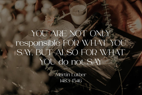 Roghiska Typeface Font Storytype Studio 