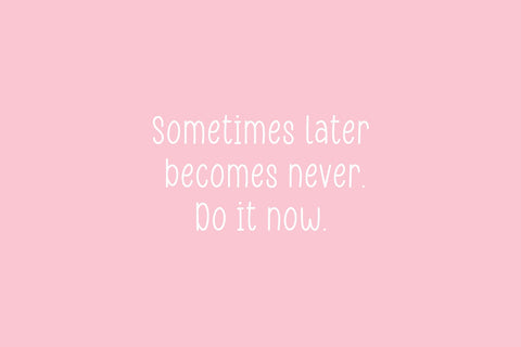 Rollings Font Cotton White Studio 