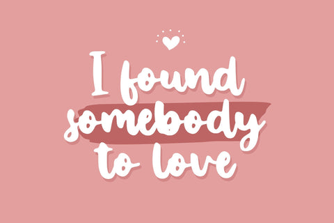 Romantic Knight Handwritten Script Font Font Balpirick 