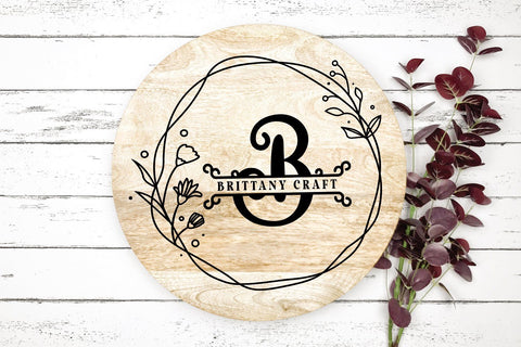 Rose Monogram Font Mozarella