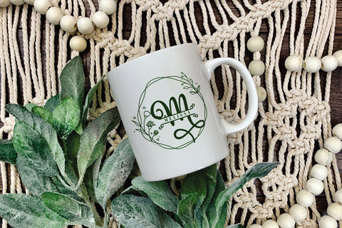 Rose Monogram Font Mozarella