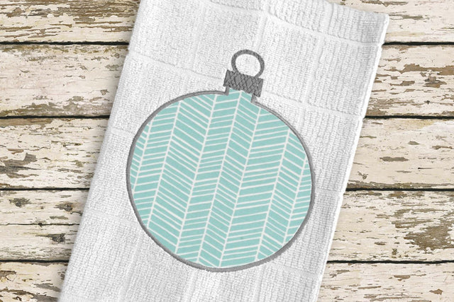 Round Christmas Ornament Applique Embroidery Embroidery/Applique Designed by Geeks 