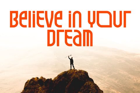 Royagna Display font Font Irvan Randi 