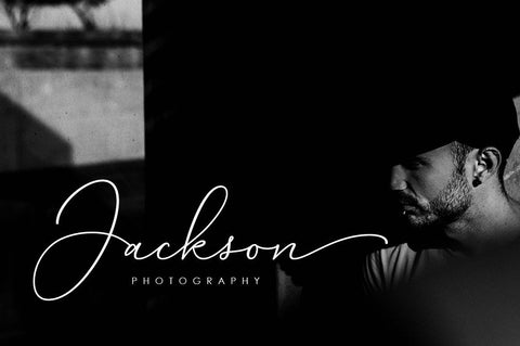 Salenta Font Megatype 