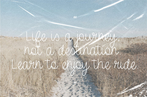 Santa Nata Font Sunday Nomad 