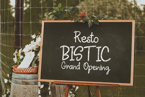 Sathos Handwritten Font zafrans studio 