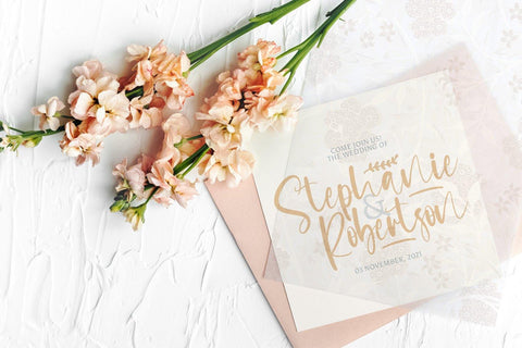 Saturday Crush - Handwritten Font Font StringLabs 