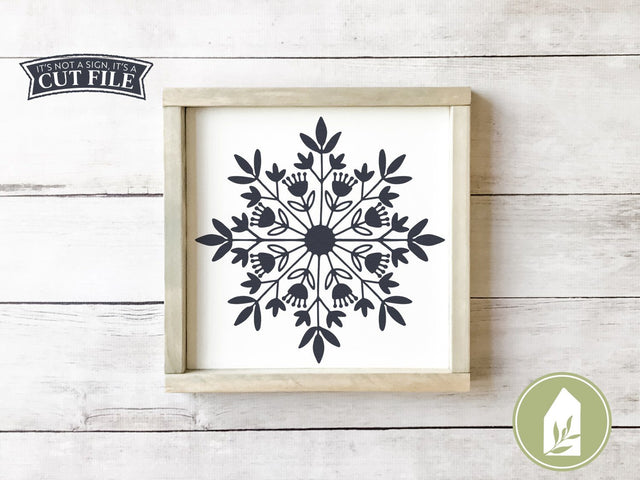 Scandinavian Snowflake SVG | Christmas SVG | Farmhouse Sign Design SVG LilleJuniper 