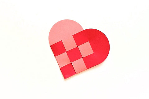 Scandinavian Woven Heart Basket SVG 3D Paper Risa Rocks It 