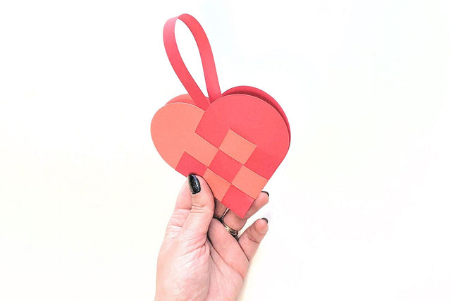 Scandinavian Woven Heart Basket SVG 3D Paper Risa Rocks It 