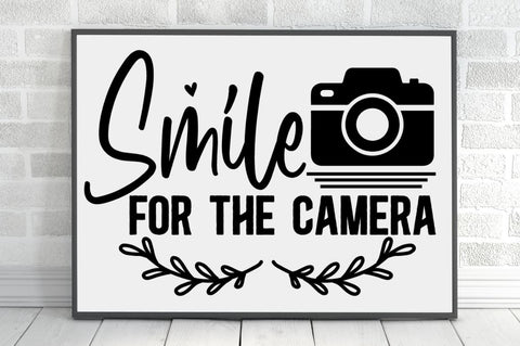 SD0002 - 6 Smile for the camera SVG Designangry 